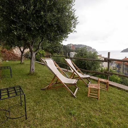 Soqquadro Art&relax - * Spotorno
